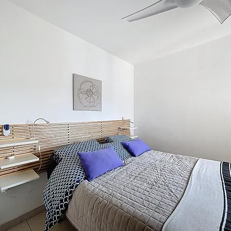 Apartamento Sol Y Playa 4 1 Piso Muy Bonito Y Reformado Rosas